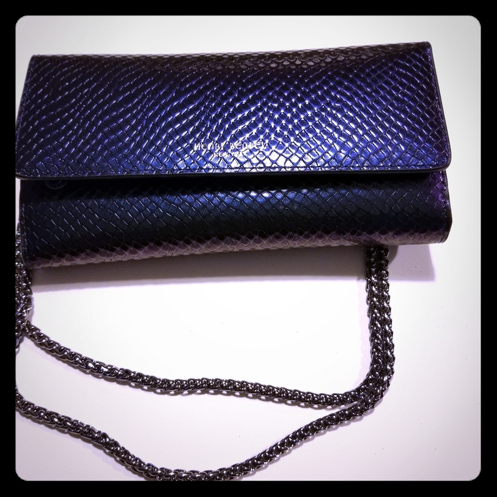 Wallet on a chain